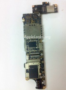 iPhone 5 Logicboard