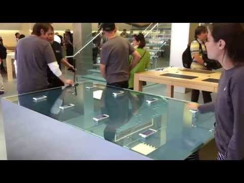 Apple Store Force Touch Table