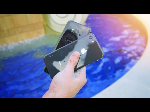 iPhone 8 vs Galaxy S8 - 1 Hour in Water!