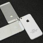 iPhone 5C & iPhone 5S Mockups 3