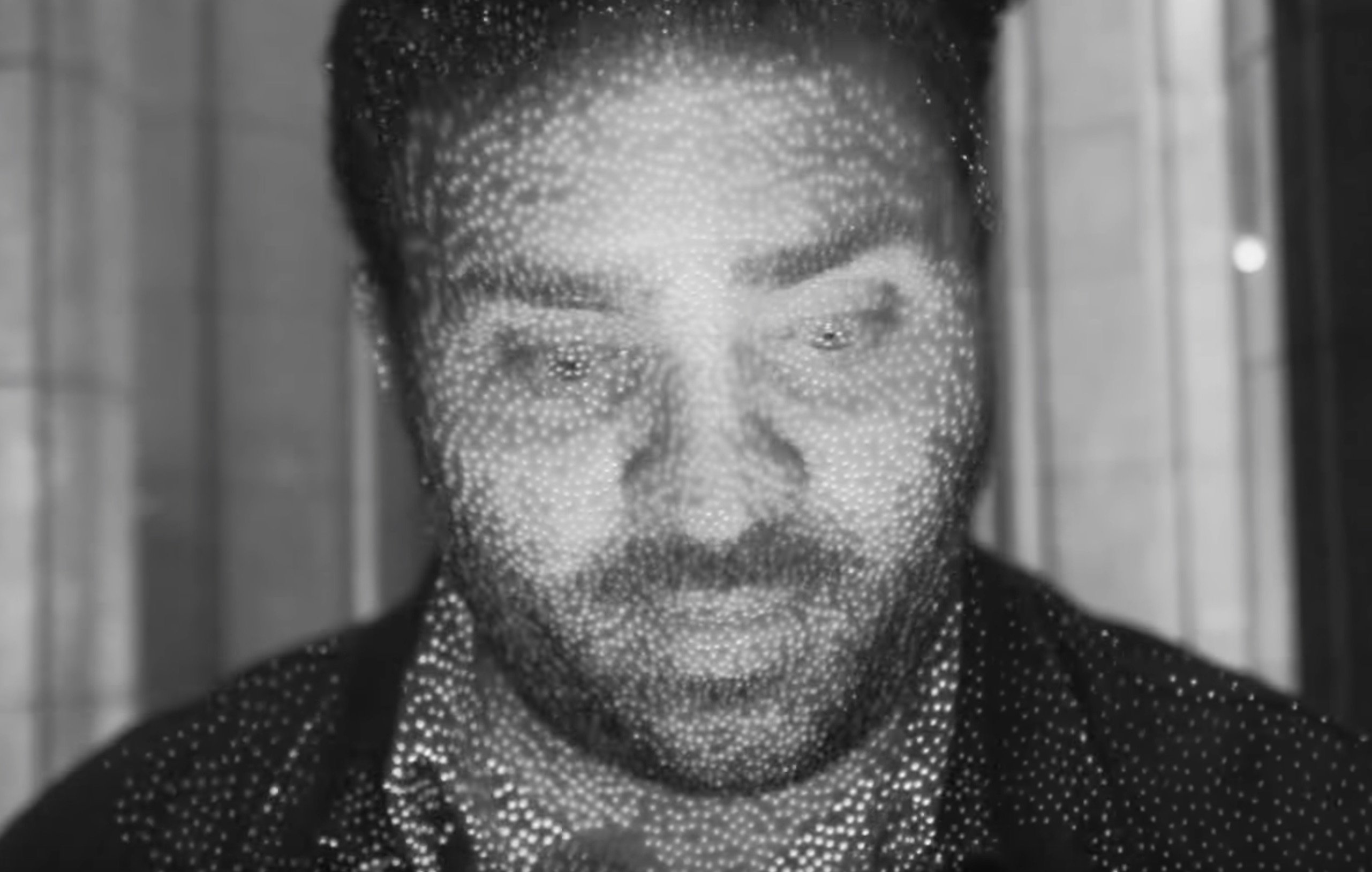 Face ID: So sieht die Gesichtserkennung des iPhone X mit einem Nachtsichtgerät aus! 1