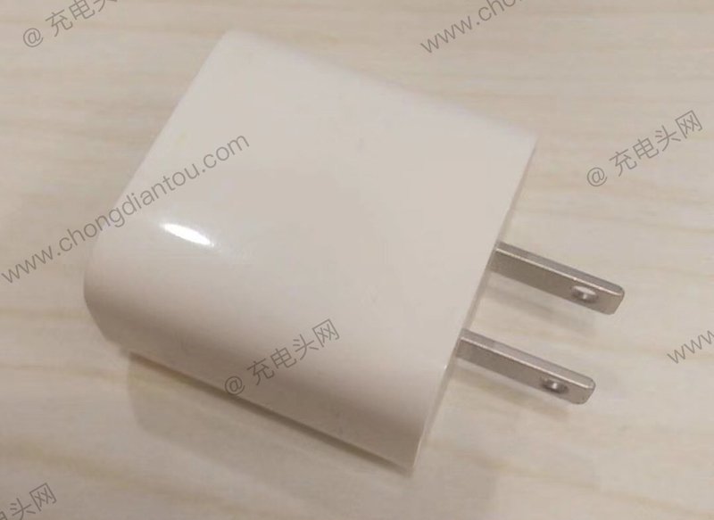 Apple USB-C Ladegerät: Fotos von 18W-Modell geleakt 1